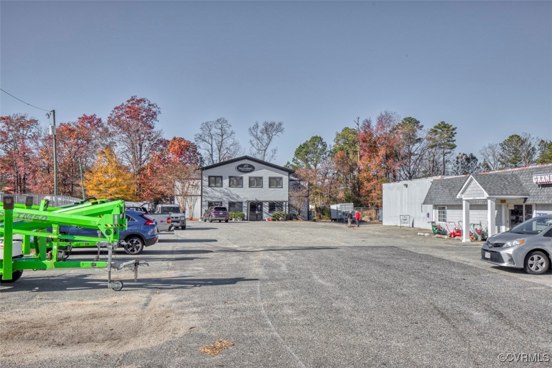 4403 Ironbound Road