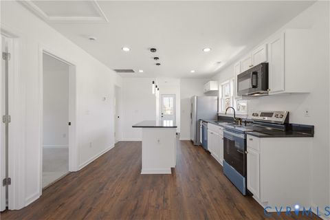 Tiny photo for 1401 Hanover Street, Petersburg, VA 23803 (MLS # 2606921)