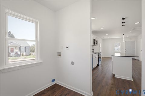 Tiny photo for 1401 Hanover Street, Petersburg, VA 23803 (MLS # 2606921)