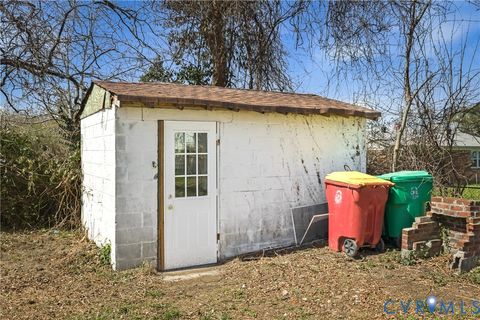 Tiny photo for 1401 Hanover Street, Petersburg, VA 23803 (MLS # 2606921)