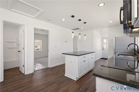 Tiny photo for 1401 Hanover Street, Petersburg, VA 23803 (MLS # 2606921)