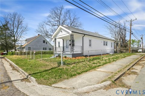 Tiny photo for 1401 Hanover Street, Petersburg, VA 23803 (MLS # 2606921)