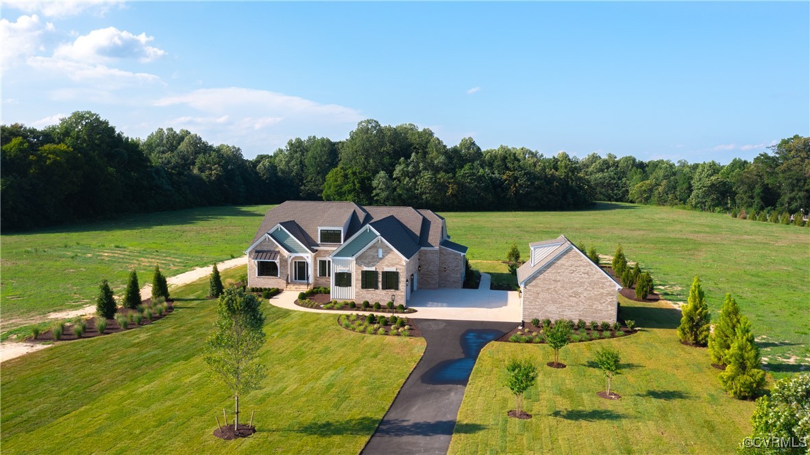 8327 Mount Eagle Road