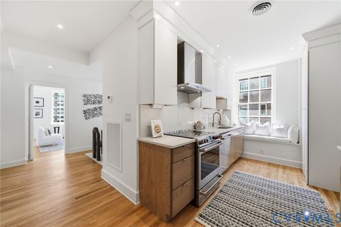 Tiny photo for 612 W Franklin Street #9D, Richmond, VA 23220 (MLS # 2610341)