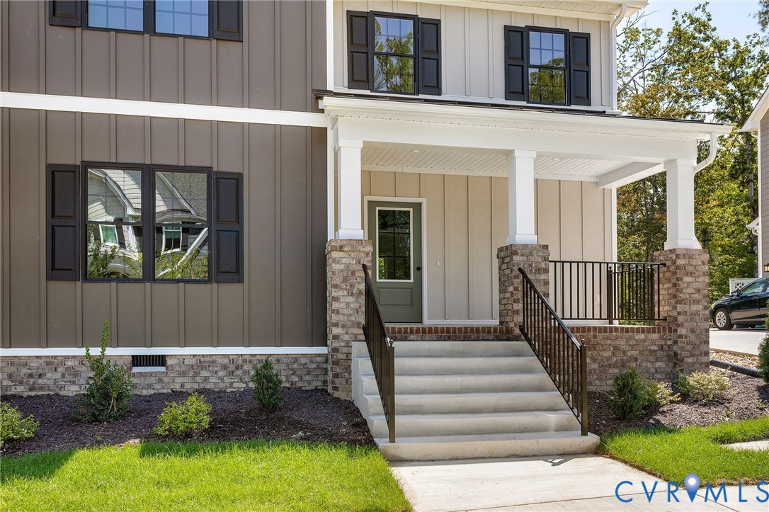 3628 Seaford Crossing Drive