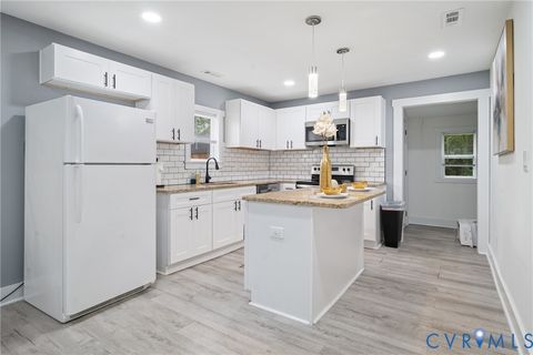 Tiny photo for 715 Federal Street, Petersburg, VA 23803 (MLS # 2527654)