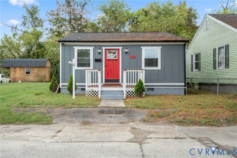 Photo of 715 Federal Street, Petersburg, VA 23803 (MLS # 2527654)