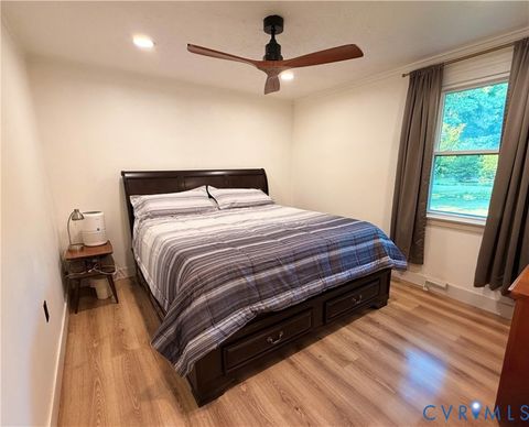 Tiny photo for 11434 Georgetown Road, Hanover, VA 23116 (MLS # 2617585)