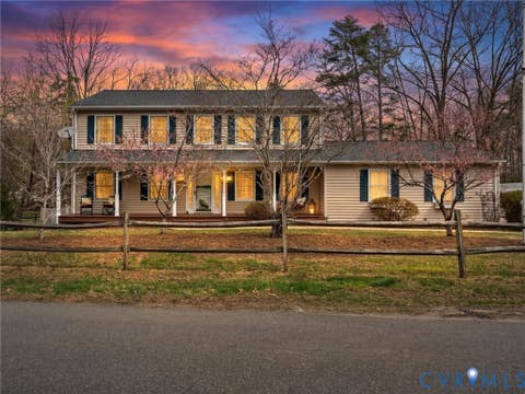 Photo of 364 Poplar Drive, Louisa, VA 23093 (MLS # 2621323)