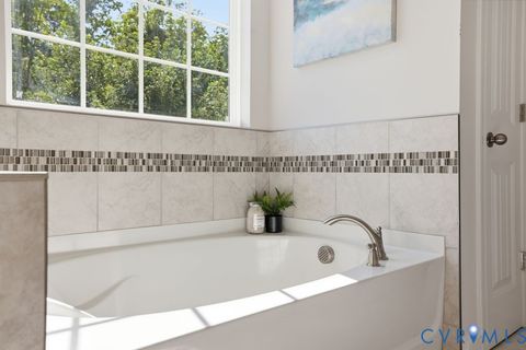 Tiny photo for 5719 Sterlingworth Drive, Moseley, VA 23120 (MLS # 2618640)