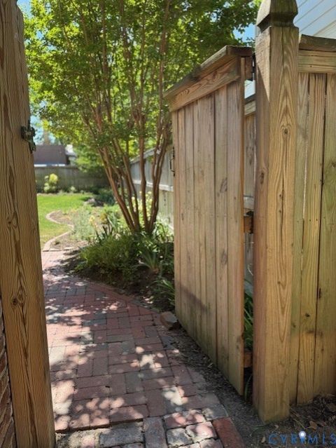Tiny photo for 4003 Wythe Avenue, Richmond, VA 23221 (MLS # 2609576)