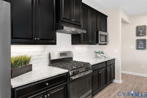 Tiny photo for 1 Summer Morning Drive, New Kent, VA 23124 (MLS # 2529159)