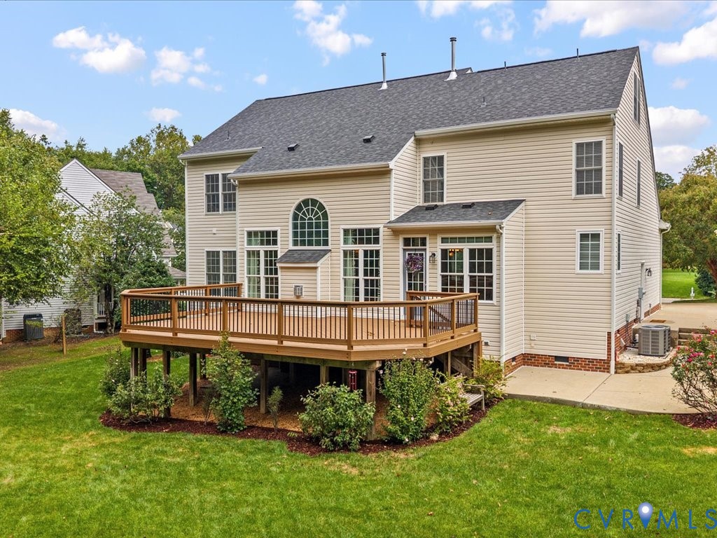 6351 Greenback Drive