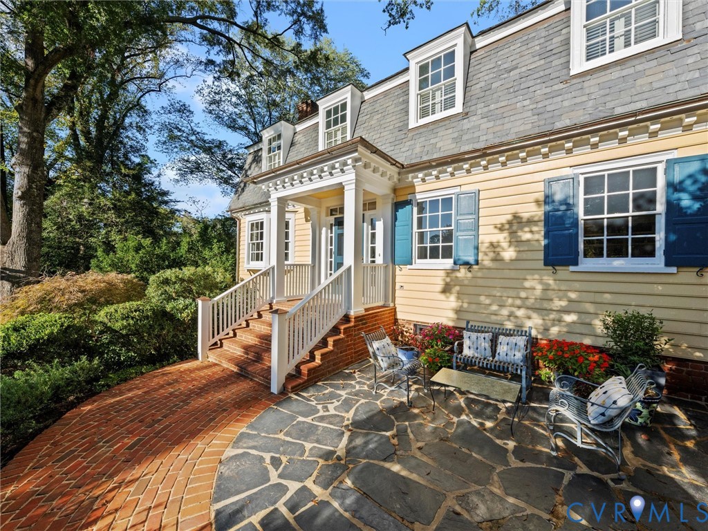 6134 Saint Andrews Circle