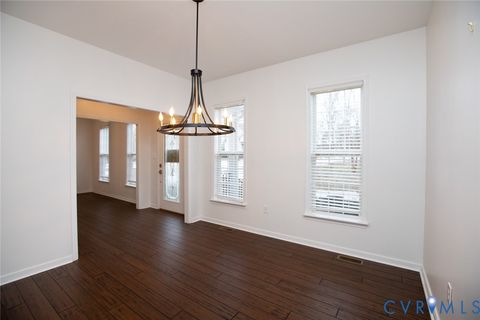 Tiny photo for 107 Cabells Court, Farmville, VA 23901 (MLS # 2533097)
