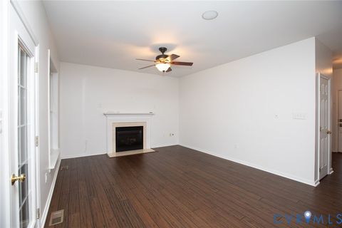 Tiny photo for 107 Cabells Court, Farmville, VA 23901 (MLS # 2533097)