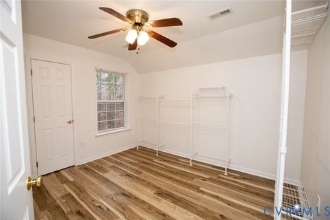 Tiny photo for 107 Cabells Court, Farmville, VA 23901 (MLS # 2533097)