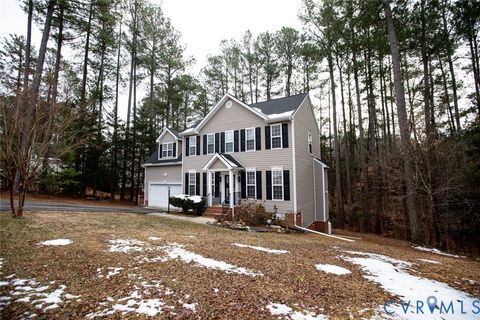 Tiny photo for 107 Cabells Court, Farmville, VA 23901 (MLS # 2533097)