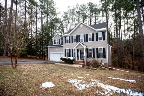 Photo of 107 Cabells Court, Farmville, VA 23901 (MLS # 2533097)
