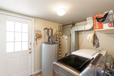 Tiny photo for 5406 Chatteris Place, North Chesterfield, VA 23237 (MLS # 2608297)