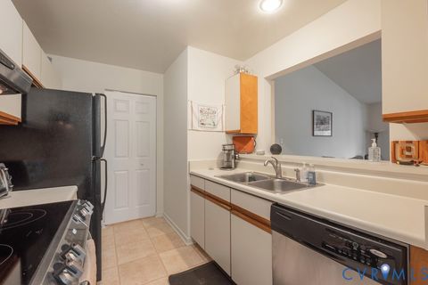 Tiny photo for 4641 Four Seasons Terrace #F, Glen Allen, VA 23060 (MLS # 2613676)
