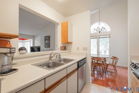 Tiny photo for 4641 Four Seasons Terrace #F, Glen Allen, VA 23060 (MLS # 2613676)