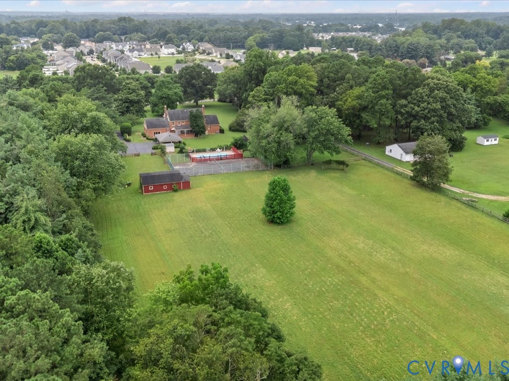 7350 Lexington Drive