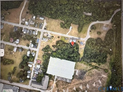 Photo of 341 Witten Street, Petersburg, VA 23803 (MLS # 2602411)