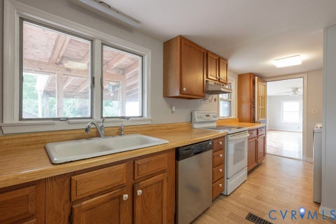 Tiny photo for 1881 Fairport Road, Reedville, VA 22539 (MLS # 2626552)