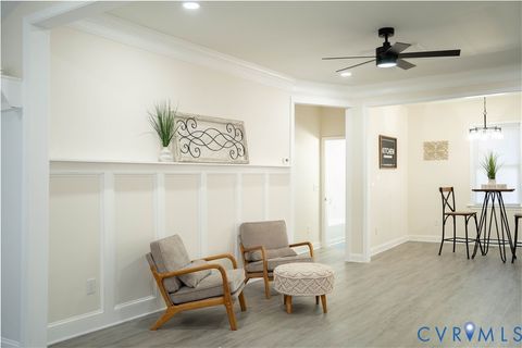 Tiny photo for 411 N 7th Avenue, Hopewell, VA 23860 (MLS # 2530389)