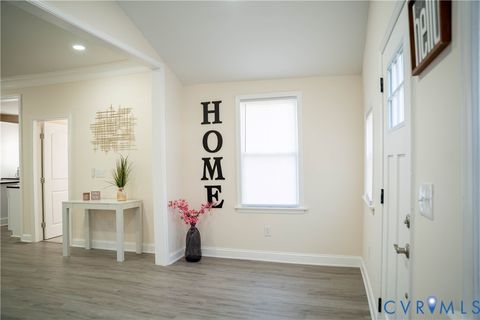 Tiny photo for 411 N 7th Avenue, Hopewell, VA 23860 (MLS # 2530389)