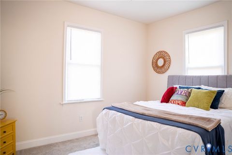 Tiny photo for 411 N 7th Avenue, Hopewell, VA 23860 (MLS # 2530389)