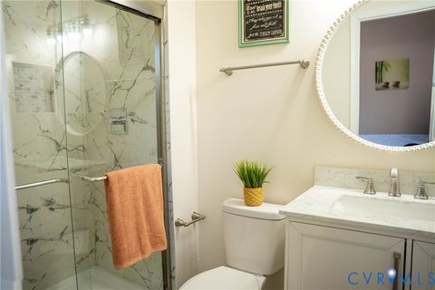 Tiny photo for 411 N 7th Avenue, Hopewell, VA 23860 (MLS # 2530389)