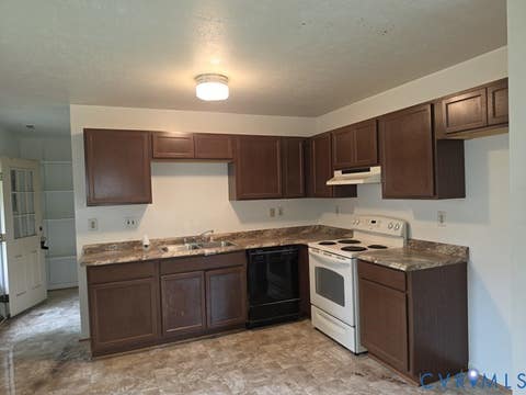 Tiny photo for 348 Argyll Circle, Henrico, VA 23075 (MLS # 2622203)