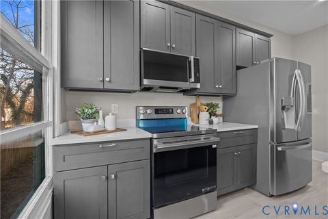 Tiny photo for 316 Saint Andrew Street, Petersburg, VA 23803 (MLS # 2533012)