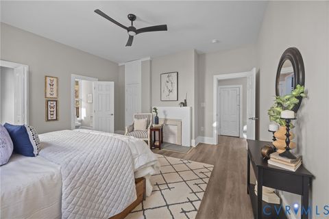 Tiny photo for 316 Saint Andrew Street, Petersburg, VA 23803 (MLS # 2533012)