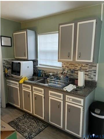 Tiny photo for 2509 Mandy LN, Richmond, VA 23224 (MLS # 2617538)