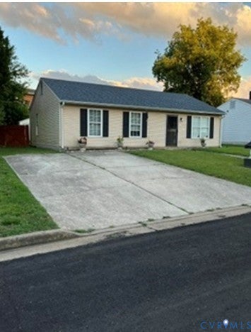 Tiny photo for 2509 Mandy LN, Richmond, VA 23224 (MLS # 2617538)