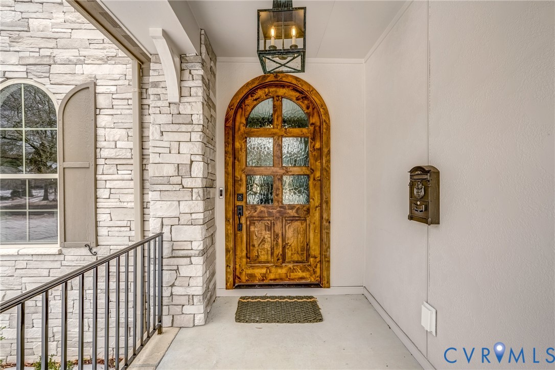 4312 Cary Street Road