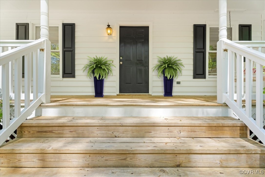 1950 Hickory Shade Drive