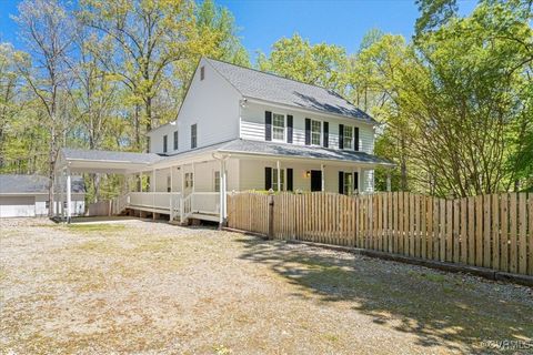 1950 Hickory Shade Drive Moseley VA 23120