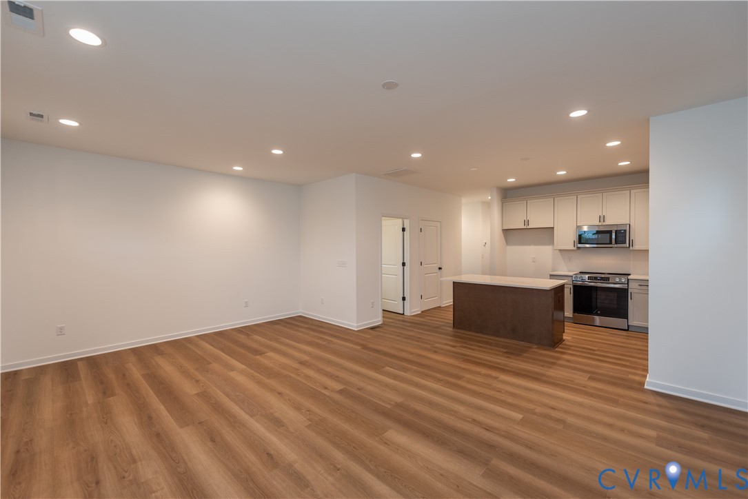 8419 Villetta Pointe Lane