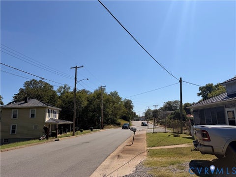 Tiny photo for 1117 Wray Street, Martinsville, VA 24112 (MLS # 2626698)