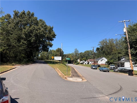Tiny photo for 1117 Wray Street, Martinsville, VA 24112 (MLS # 2626698)