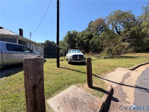 Tiny photo for 1117 Wray Street, Martinsville, VA 24112 (MLS # 2626698)