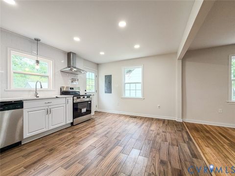 Tiny photo for 3409 Meadowbridge Road, Richmond, VA 23222 (MLS # 2613474)