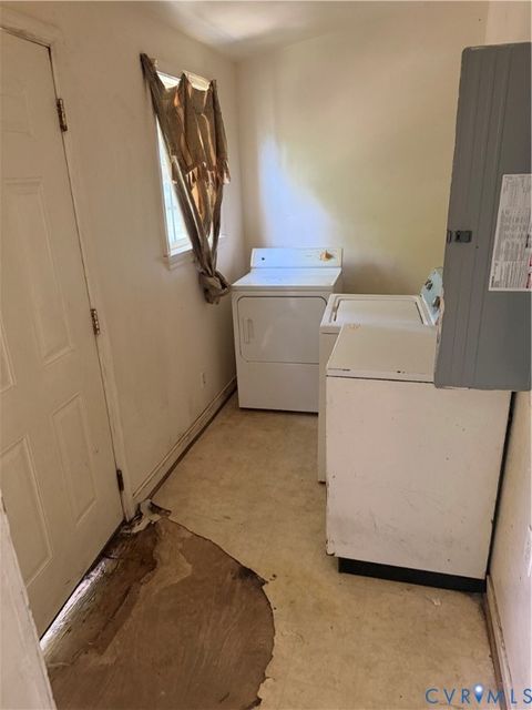 Tiny photo for 2911 Alcott Road, Richmond, VA 23237 (MLS # 2618869)