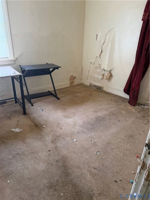 Tiny photo for 2911 Alcott Road, Richmond, VA 23237 (MLS # 2618869)