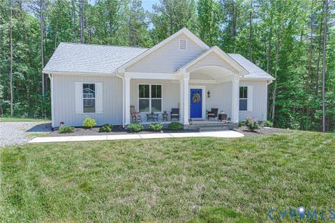 Photo for 8007 E Patrick Henry Highway