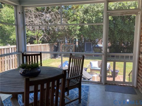 Tiny photo for 4108 Wythe Avenue, Richmond, VA 23221 (MLS # 2611992)